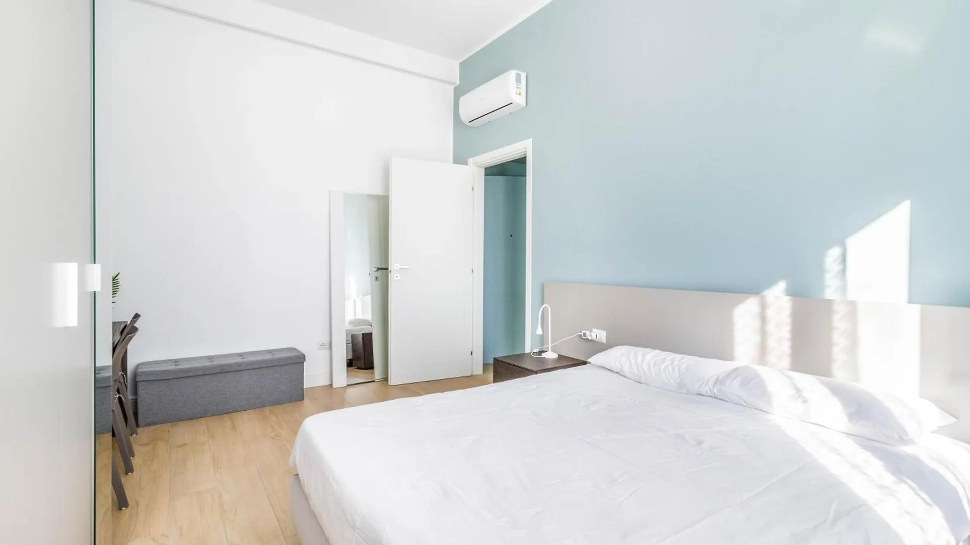 Domusmi Spinoza-5 Apartment Milan
