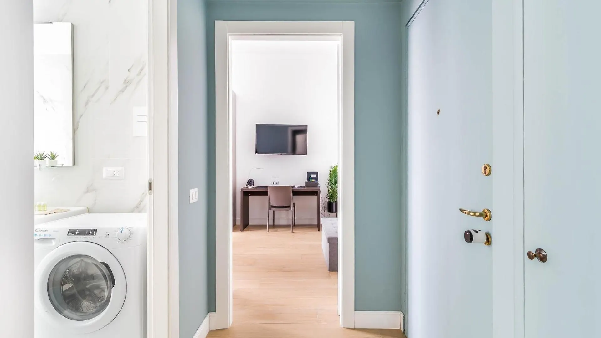 Domusmi Spinoza-5 Apartment Milan