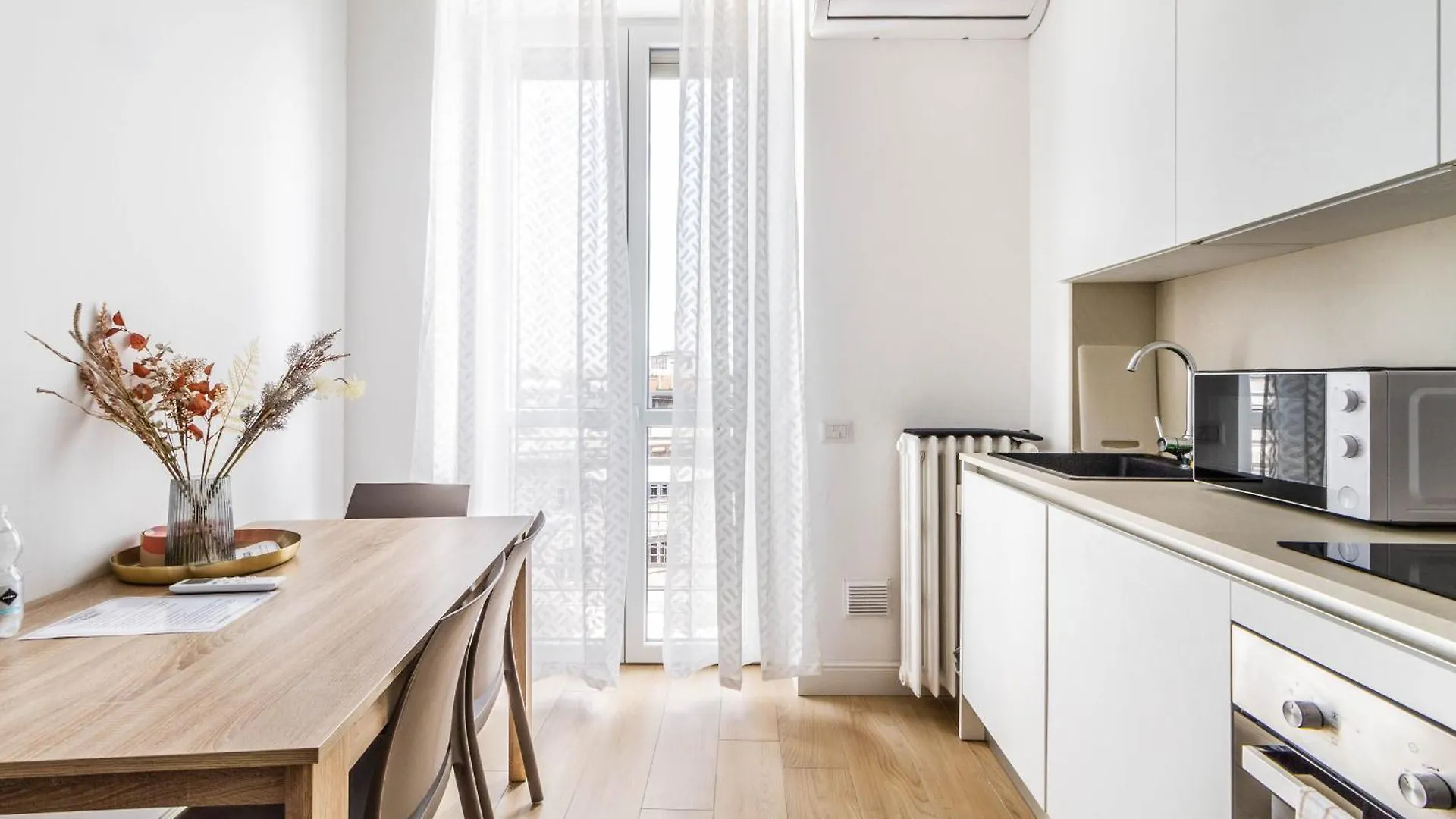 Domusmi Spinoza-5 Lägenhet Milano